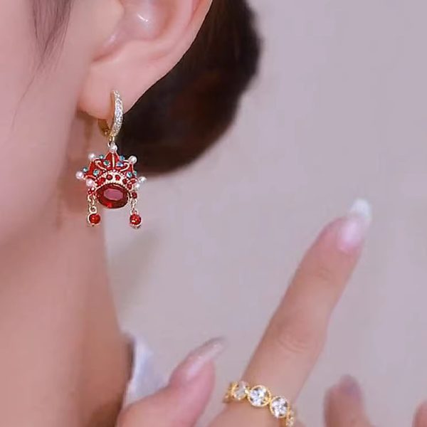 Ingenious Chinese earrings. Unique Peking Opera design. - Image 3
